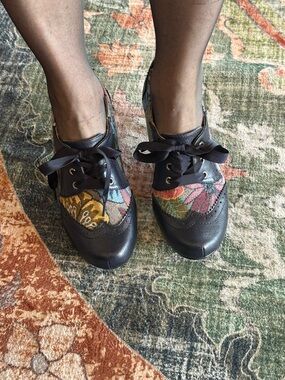Floral Textile and Black Leather Lace-Up Women's Boots